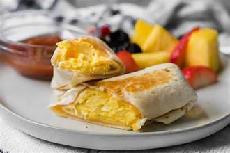 FNB042 - Breakfast Burrito de Revoltillo de Queso