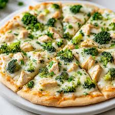 FN248 - Pizza Masa de Brocoli con Salsa Alfredo y Vegetales
