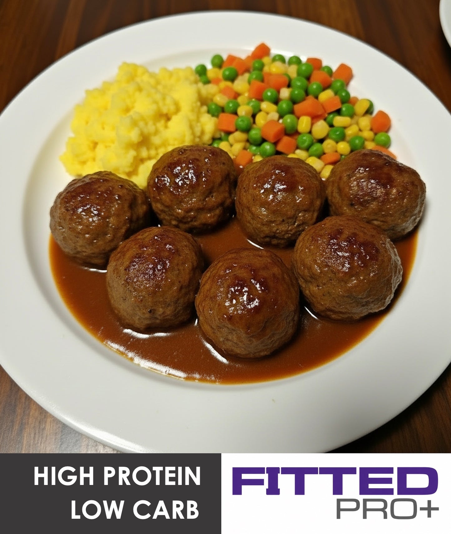 FP013- ALBONDIGAS DE PAVO EN SALSA CRIOLLA CON MAJADO DE YUCA Y VEGETALES MIXTOS